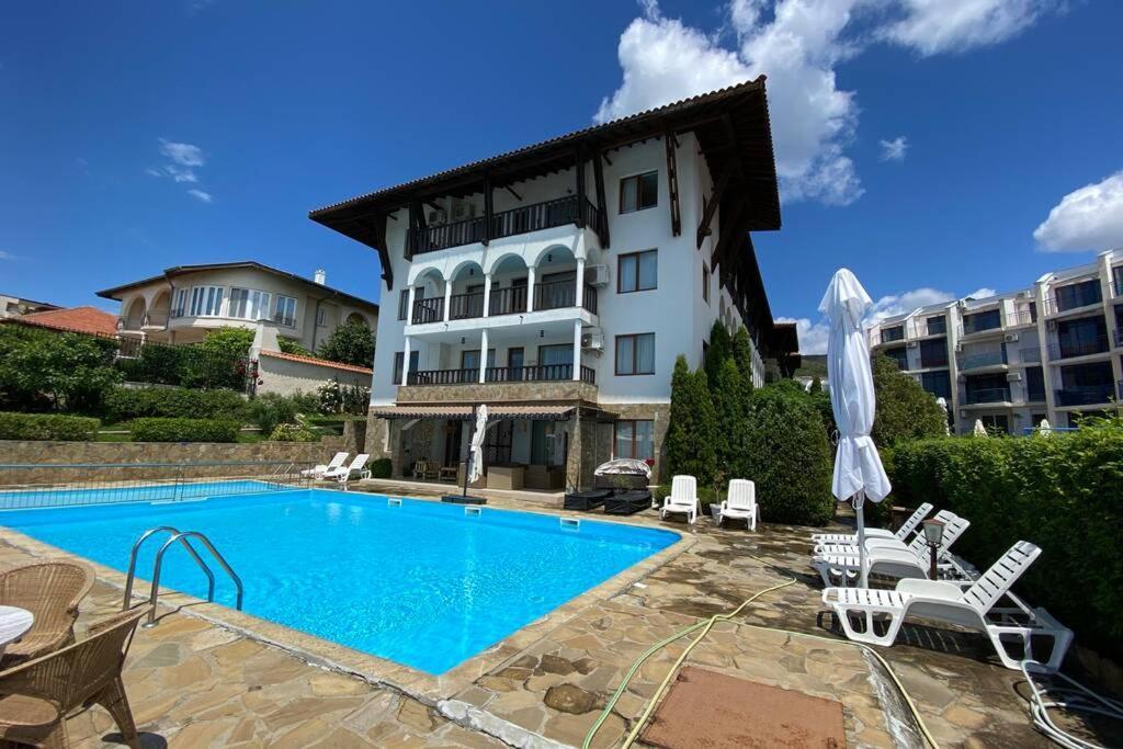 Top Complex Apartment On The Beach Święty Włas Zewnętrze zdjęcie
